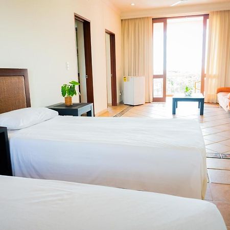Hotel Penon Suites Girardot Exterior photo