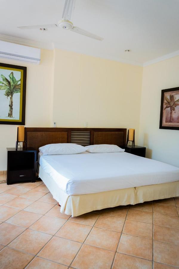 Hotel Penon Suites Girardot Exterior photo
