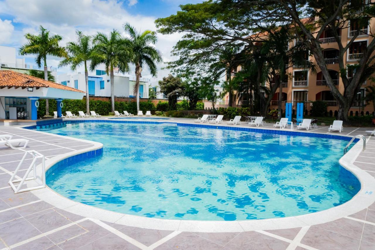 Hotel Penon Suites Girardot Exterior photo