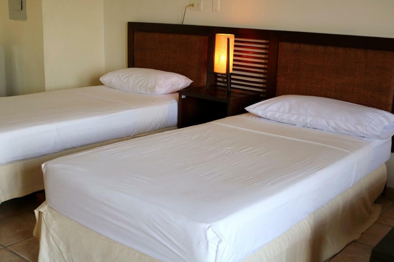 Hotel Penon Suites Girardot Exterior photo