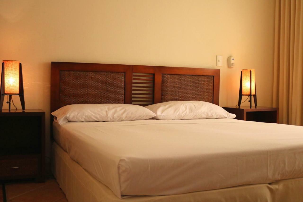 Hotel Penon Suites Girardot Exterior photo