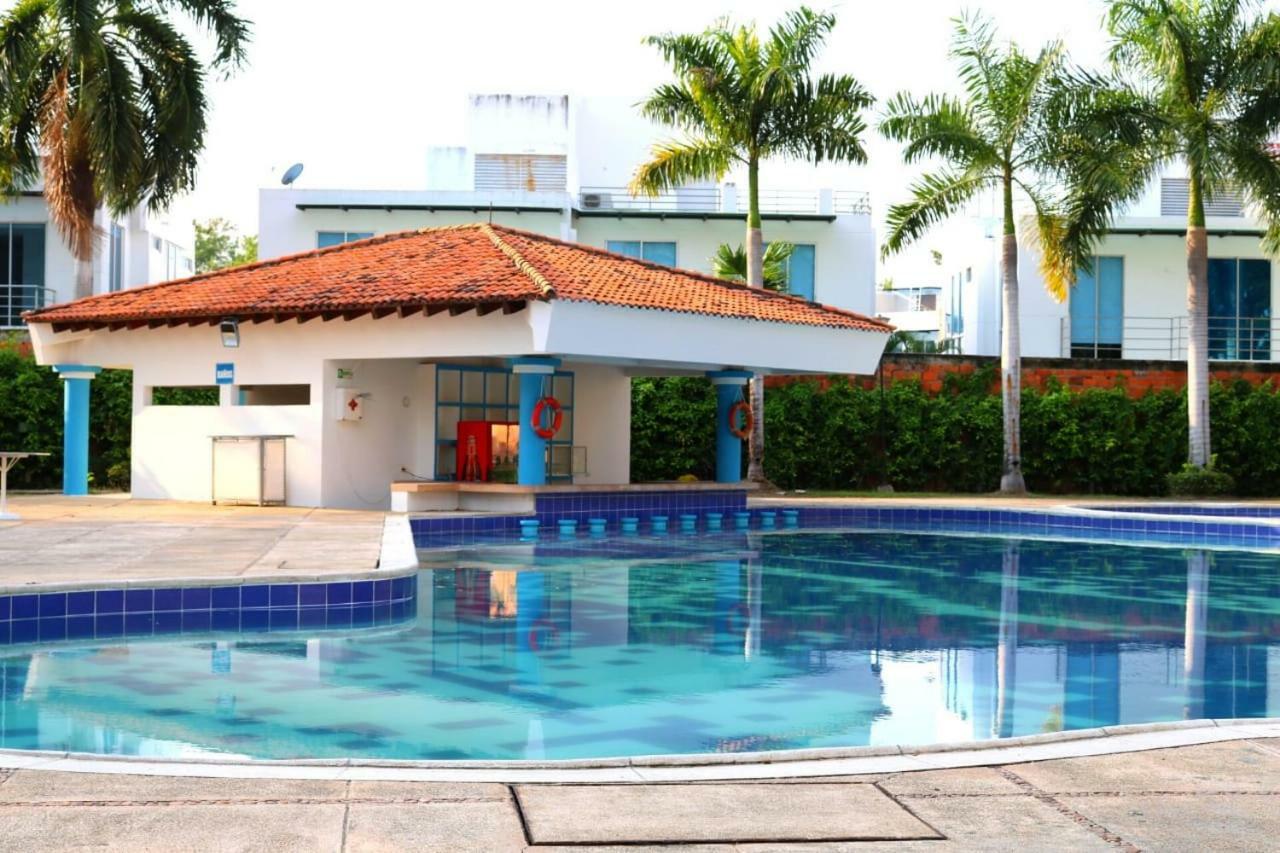 Hotel Penon Suites Girardot Exterior photo
